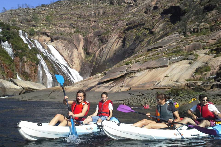 Rutas y traves�as guiadas en kayak