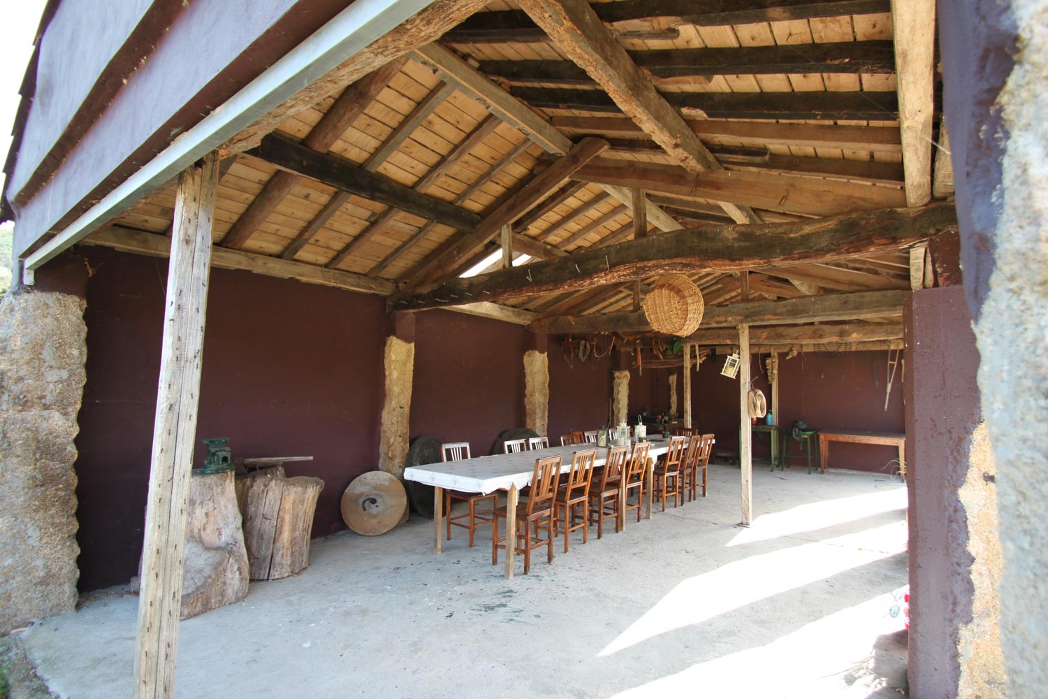 Comedor exterior Fogar do Carpinteiro